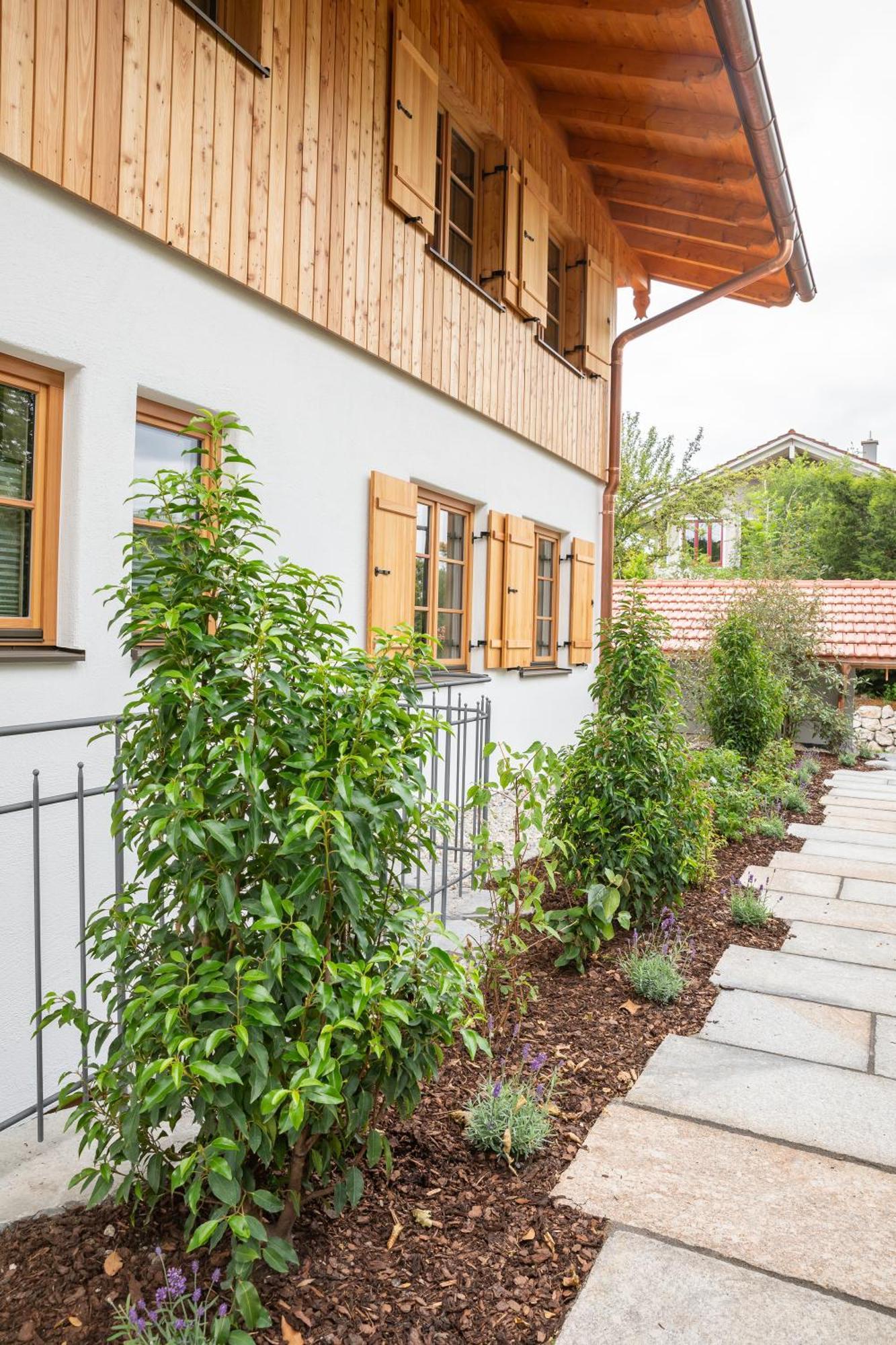 Graf Chiemo Suites - Direkt Am Chiemsee Mit Separatem Seezugang คีมิง ภายนอก รูปภาพ