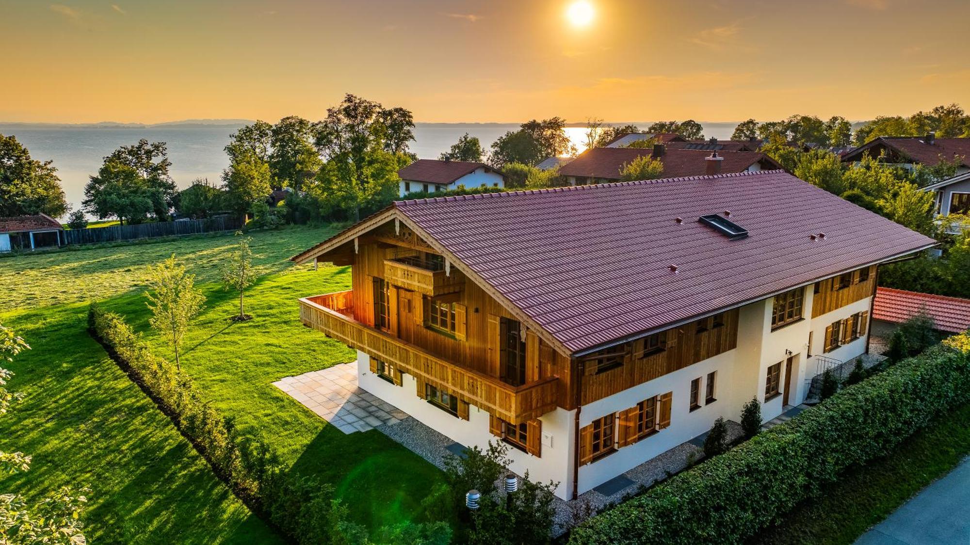 Graf Chiemo Suites - Direkt Am Chiemsee Mit Separatem Seezugang คีมิง ภายนอก รูปภาพ