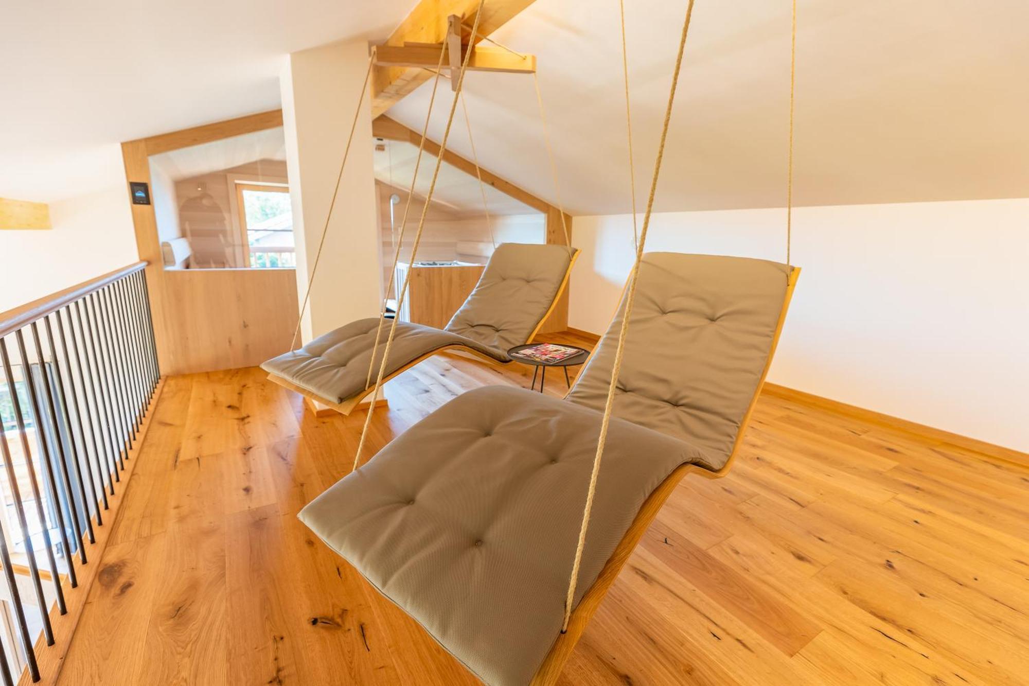 Graf Chiemo Suites - Direkt Am Chiemsee Mit Separatem Seezugang คีมิง ภายนอก รูปภาพ