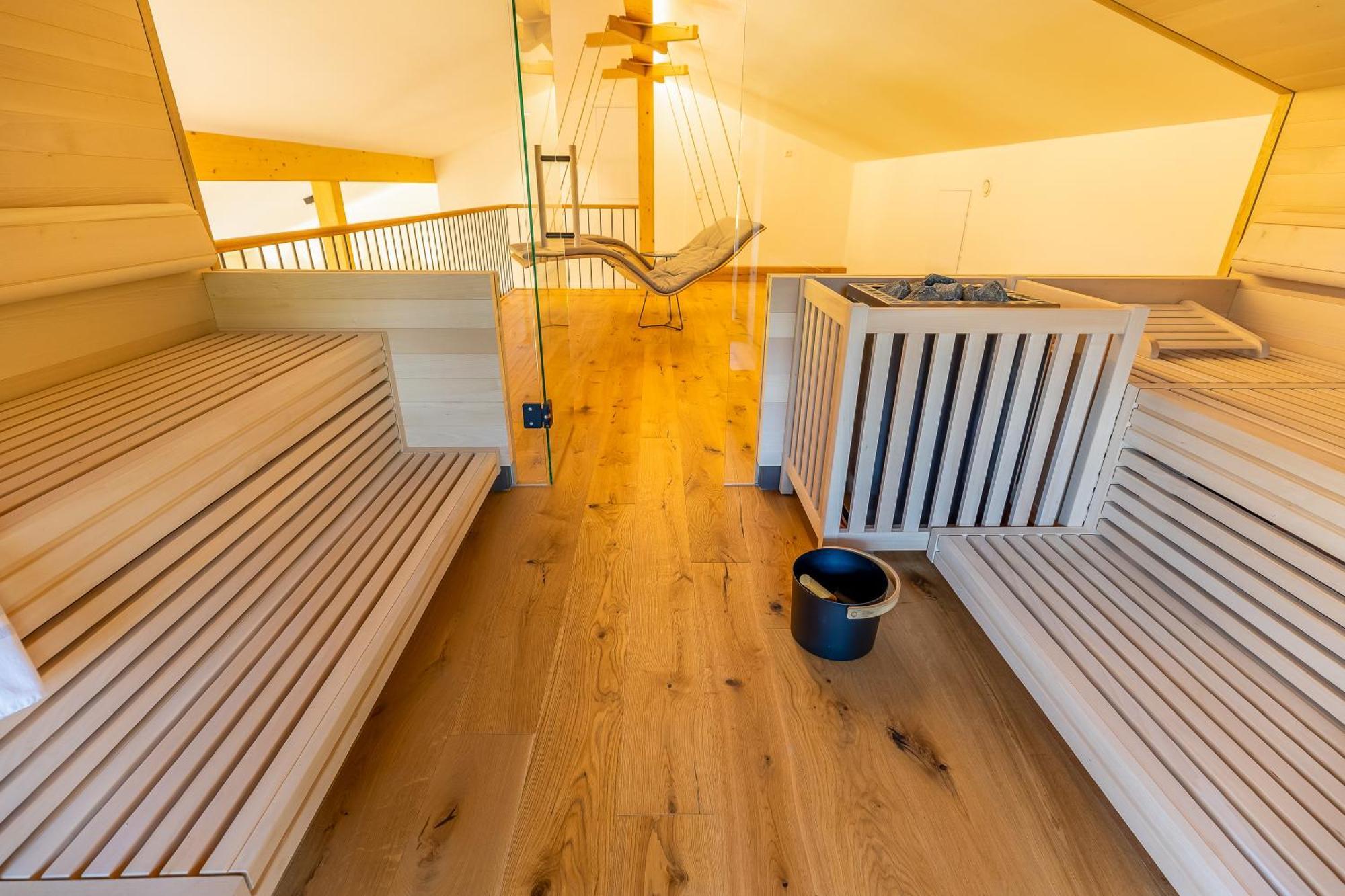 Graf Chiemo Suites - Direkt Am Chiemsee Mit Separatem Seezugang คีมิง ภายนอก รูปภาพ